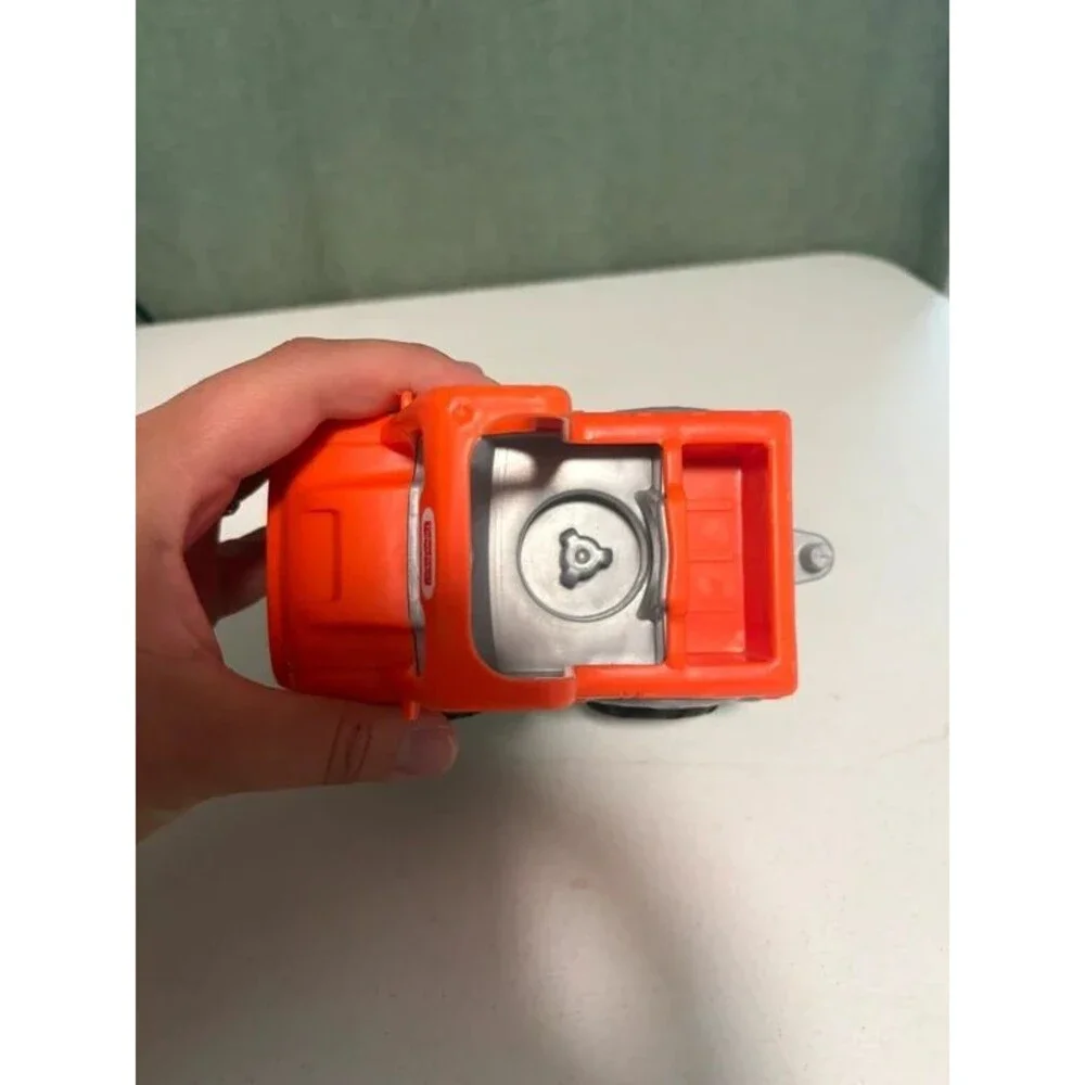 Little people orange truck